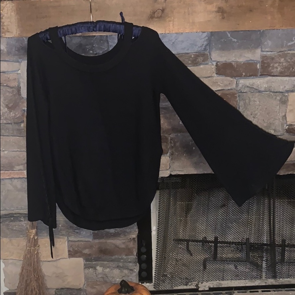 Gianni Bini Cold Shoulder Bell Sleeve Sweater